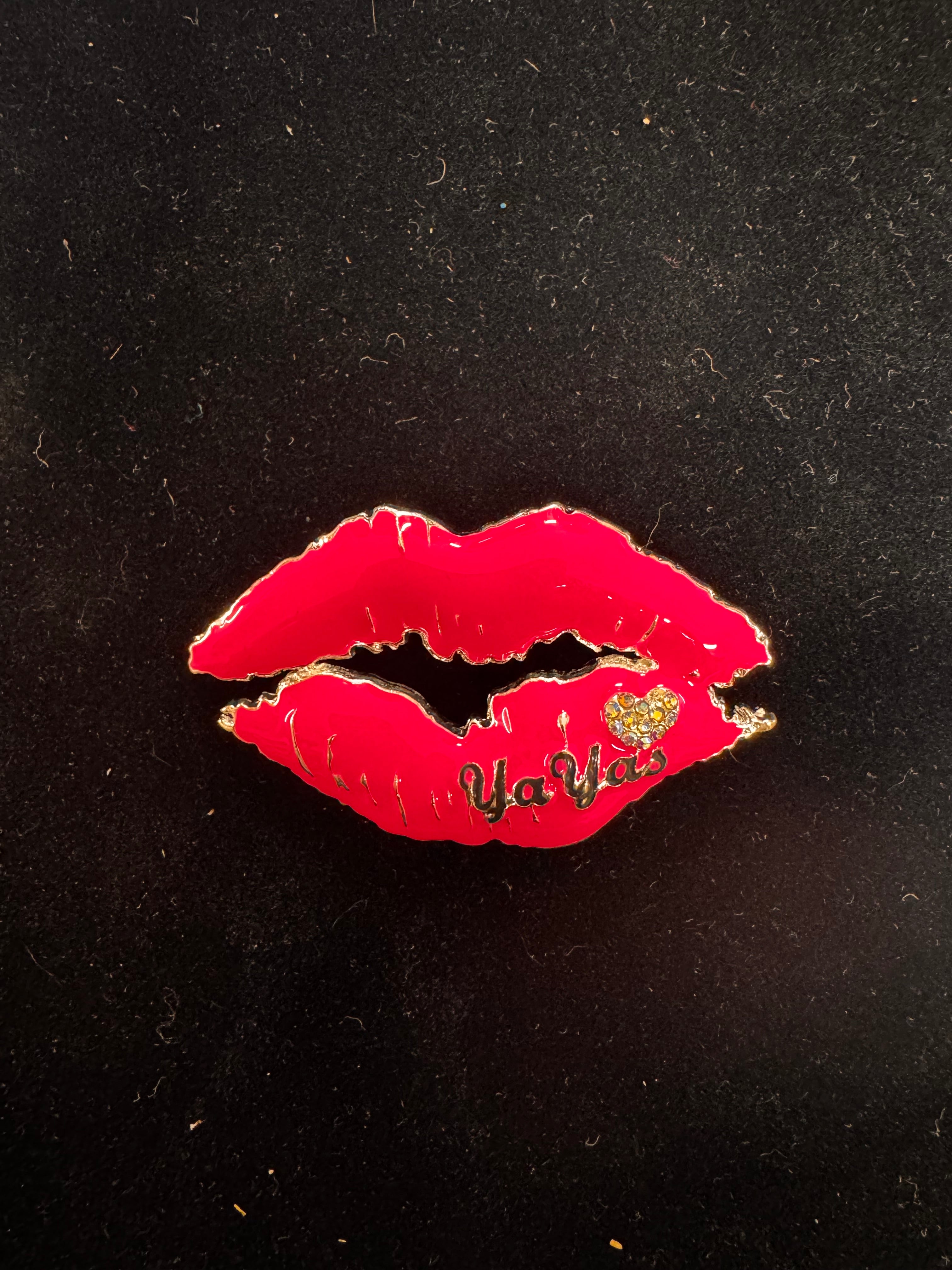 Enamel Lip Pins Yayas